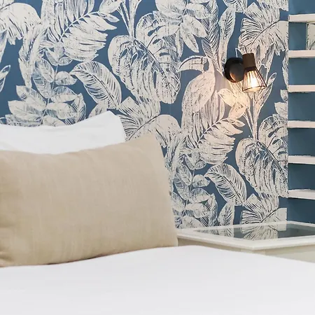 Apartment Downtown Charming Ii By Homing *