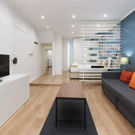 Downtown Charming Ii By Homing Apartment *